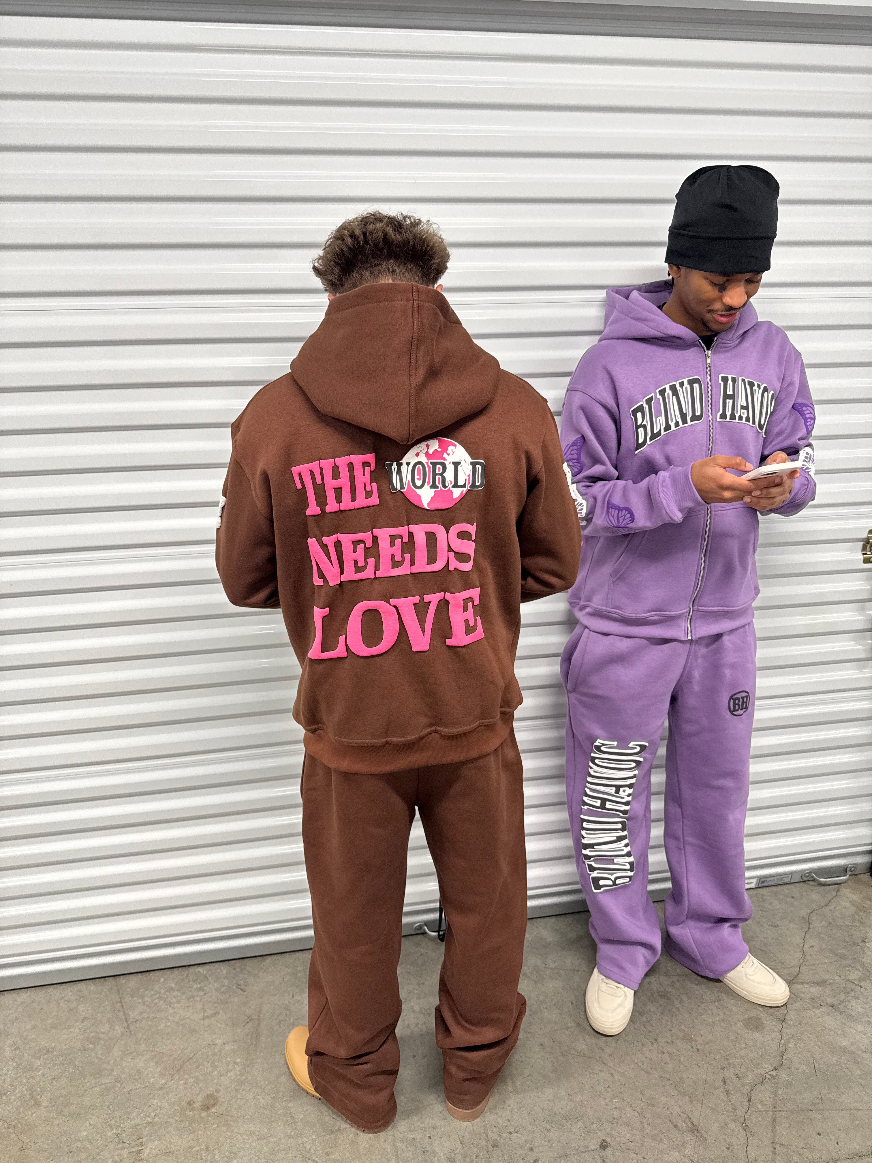The World Needs Love Set [Brown]