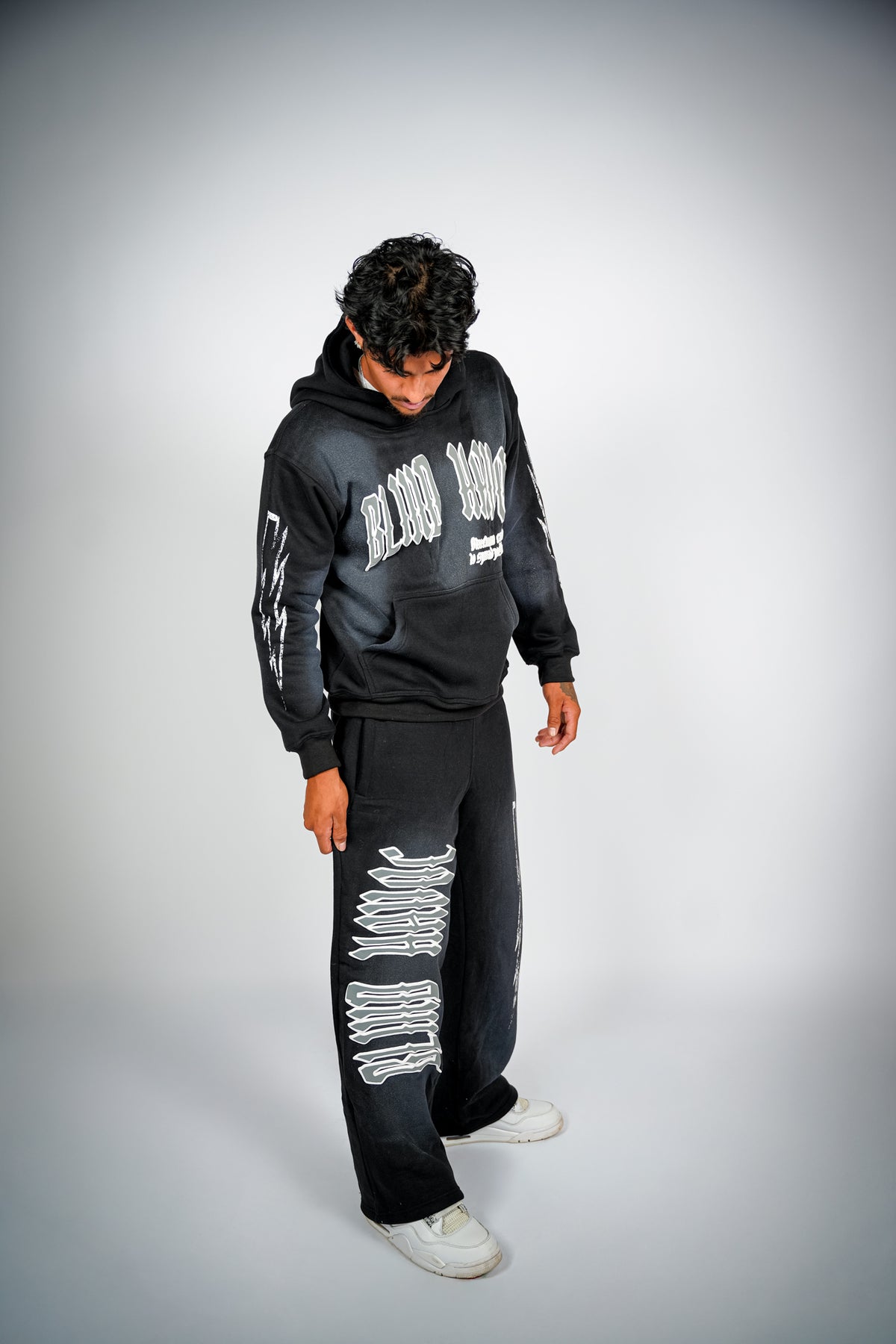 Striker Set [Black & Gray]